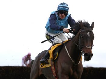 Riders Onthe Storm Menang Ascot Chase